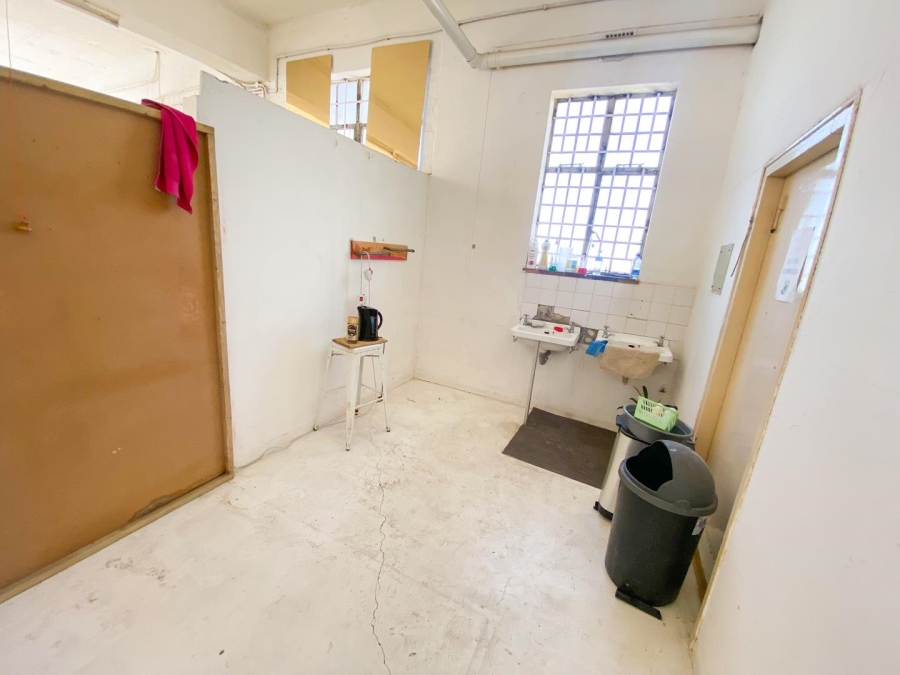 To Let commercial Property for Rent in Salt River Western Cape